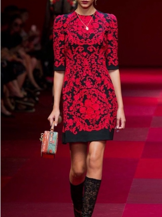 Dolce & Gabbana Dresses & Skirts - Dolce & Gabbana Red and Black Embroidered Floral Lace Mini Dress